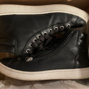 UGG High-Top Women’s Sneakers